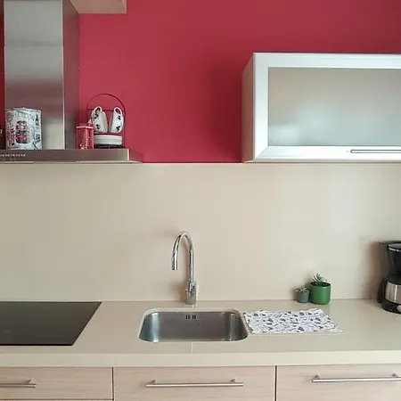 Single In Shared Δωμάτια σε οικογενειακή κατοικία *